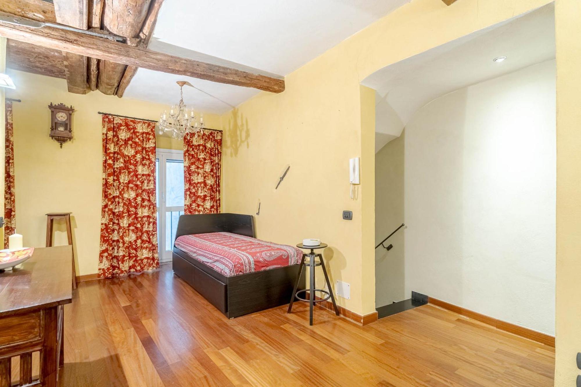 Palazzo Grimaldi Duplex Apartment Genoa